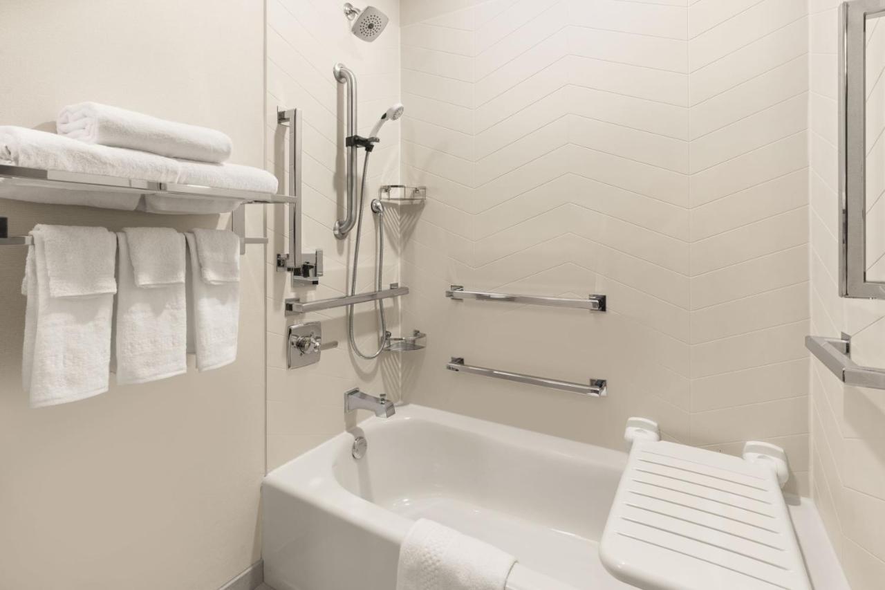 Fairfield By Marriott Inn & Suites Seattle 폴스보 외부 사진